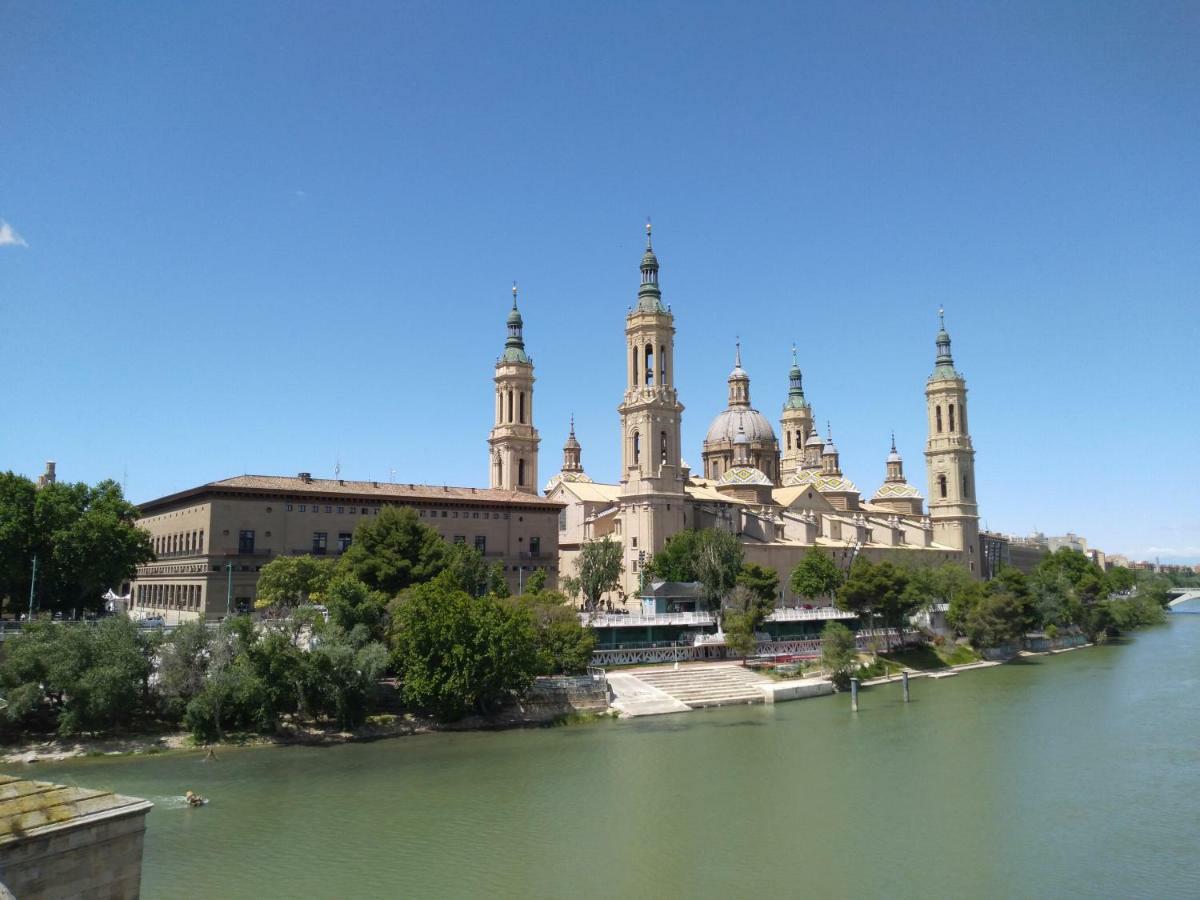 Acojedor Piso A Metros Del Pilar Y Plaza Espana 萨拉戈萨 外观 照片