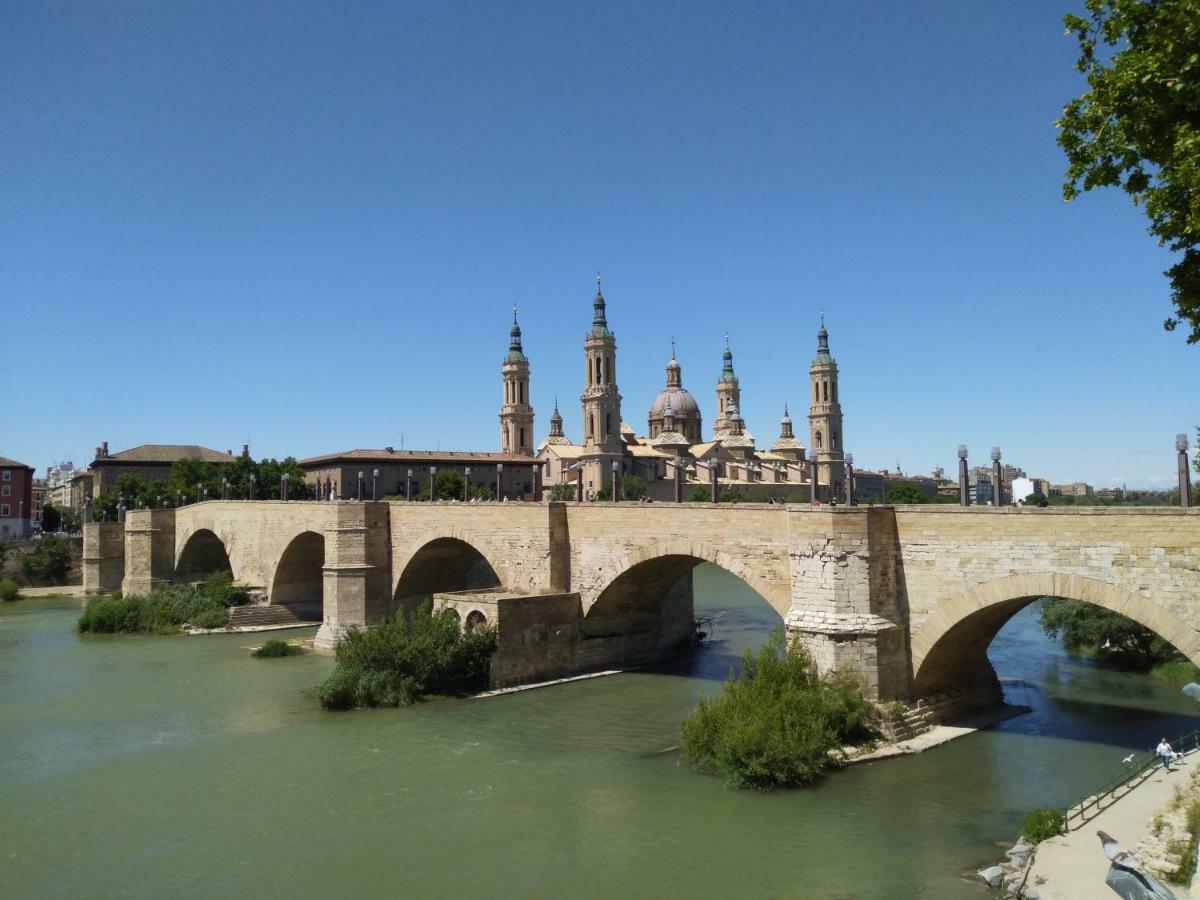 Acojedor Piso A Metros Del Pilar Y Plaza Espana 萨拉戈萨 外观 照片